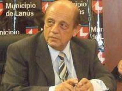 Mussi anunci� que crear�n un parque industrial del cuero junto al Riachuelo