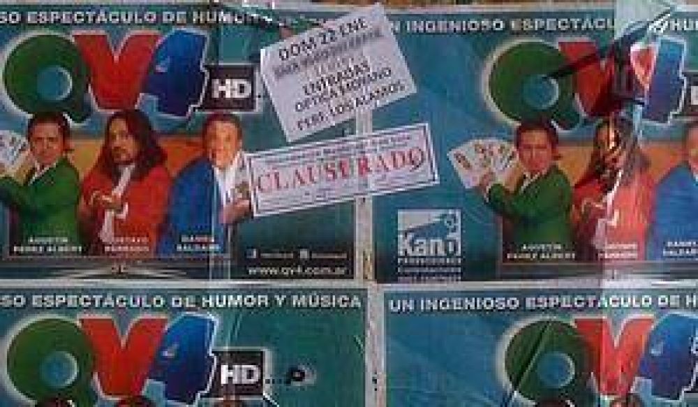 Fueron clausurados afiches publicitarios pegados en muros que limpi� el municipio.