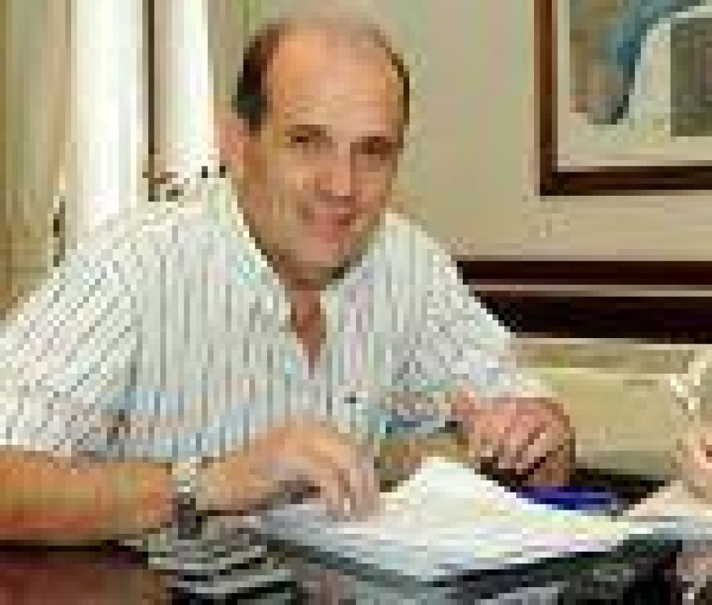 El intendente Pablo Zurro habl� sobre las perspectivas para el 2012