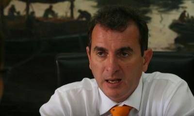 "Paco" P�rez asegur� que la discusi�n salarial de 2012 a�n no tiene un "techo" 