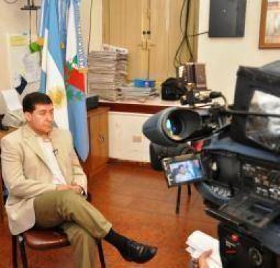 Sergio Casas volvi� a defender el modelo pro minero del Ejecutivo