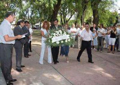 En Resistencia se record� el Holocausto.