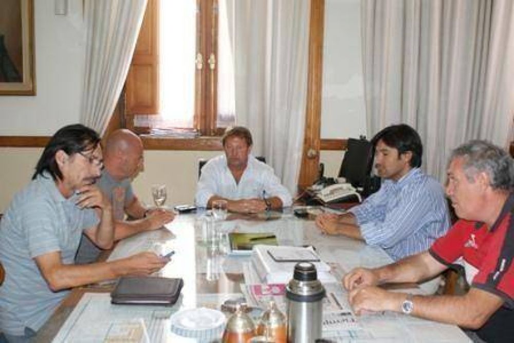 Martin Giacchetta se reuni� con el intendente Speranza
