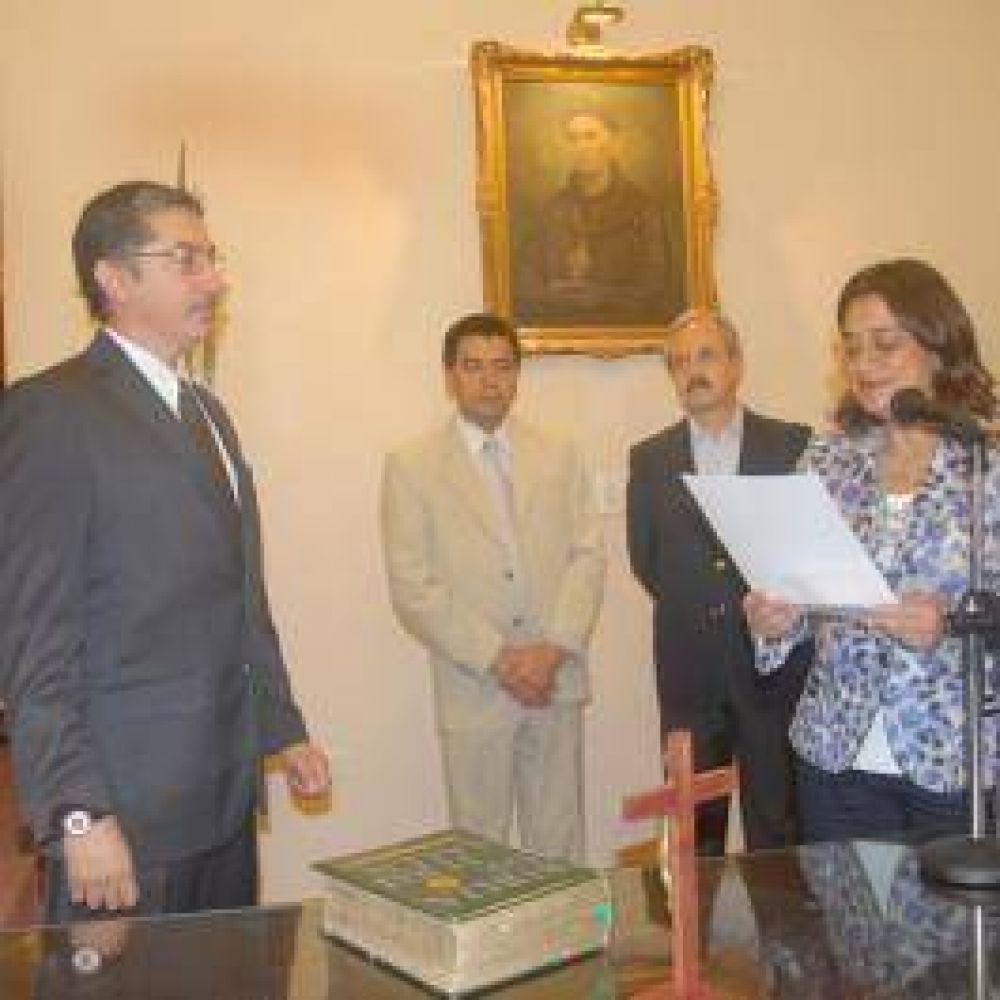 Crear�n empresa de telecomunicaciones para dotar de Internet a toda la provincia