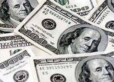 El d�lar comienza el mes estable a $ 3,50 