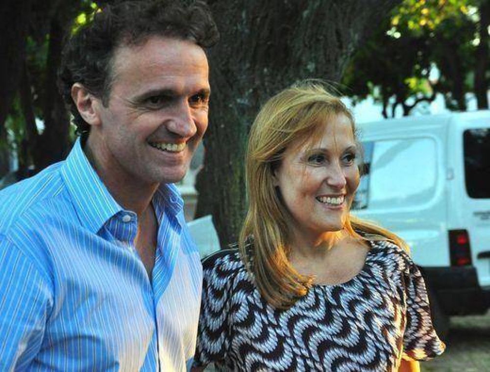 Katopodis y Gvirtz inauguraron la primer escuela itinerante en San Mart�n