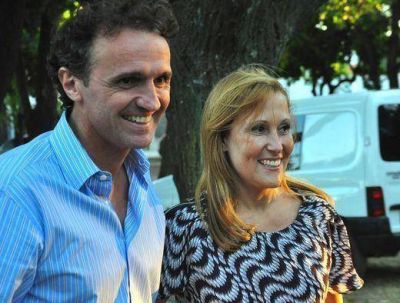 Katopodis y Gvirtz inauguraron la primer escuela itinerante en San Mart�n