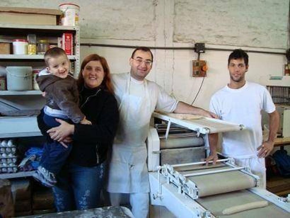 Lomas de Zamora: ya se entregaron 730 microcr�ditos a emprendedores