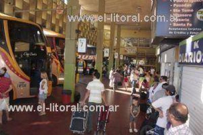 La terminal de �mnibus de Corrientes dio se�ales de un t�mido recambio tur�stico