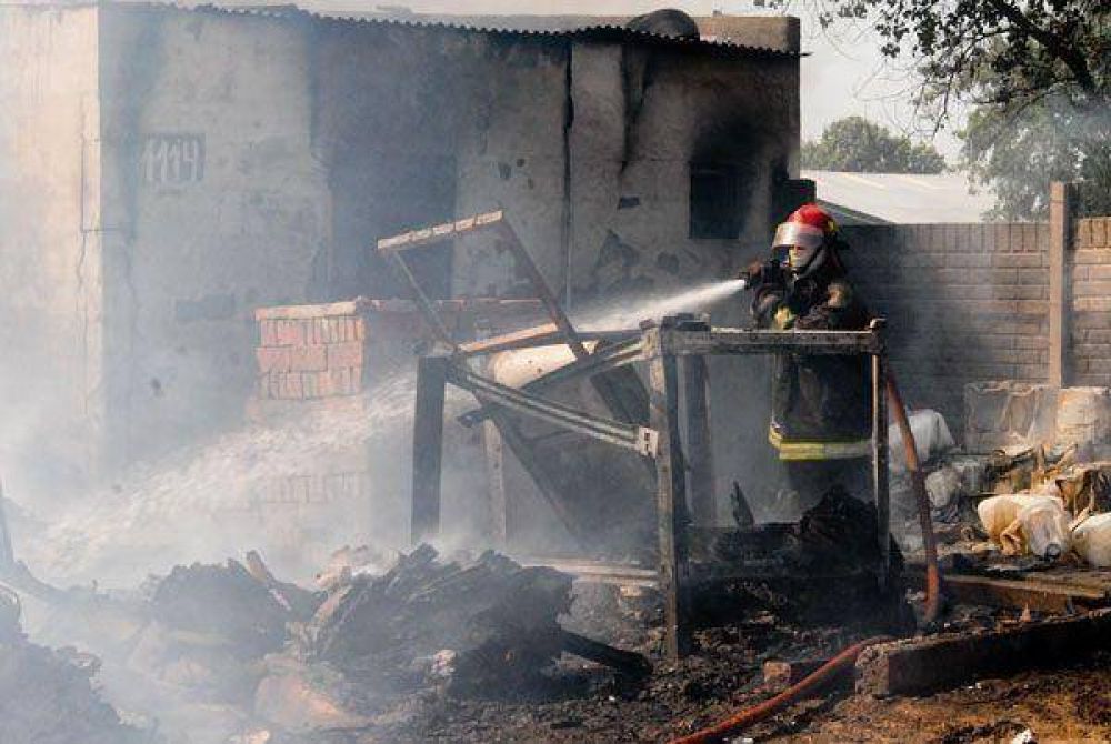 Cuartel de Bomberos de Jun�n actu� en 278 caso