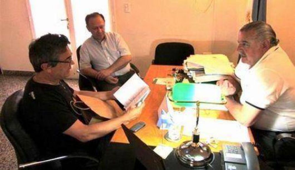 El senador Artaza se reuni� con el defensor del Pueblo