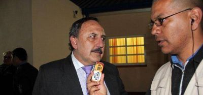 "Camau fue a buscar muertos al mot�n, pero eso lo encuentra en los accidentes en la ciudad todos los d�as"