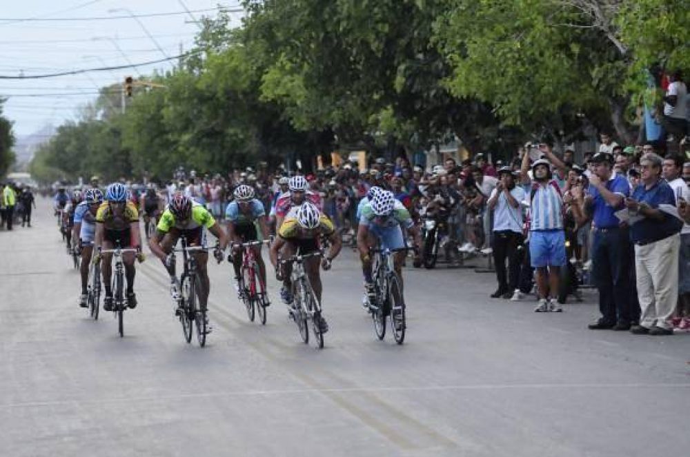 Clavero est� liderando la �Vuelta de San Juan�