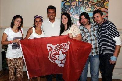 El Municipio de Tigre entreg� apoyo econ�mico a actividades culturales