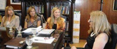Alicia Kirchner muy contenta con los avances riojanos