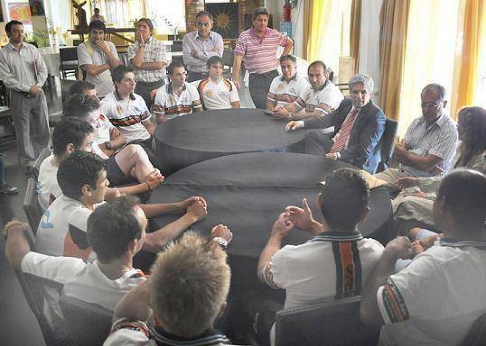 El Gobernador visit� a los integrantes del Equipo Continental �San Luis Somos Todos� 