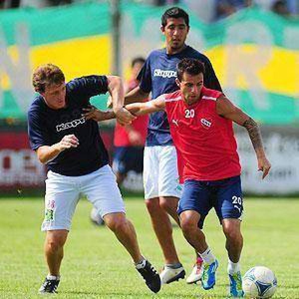 Aldosivi perdi� un amistoso con Independiente