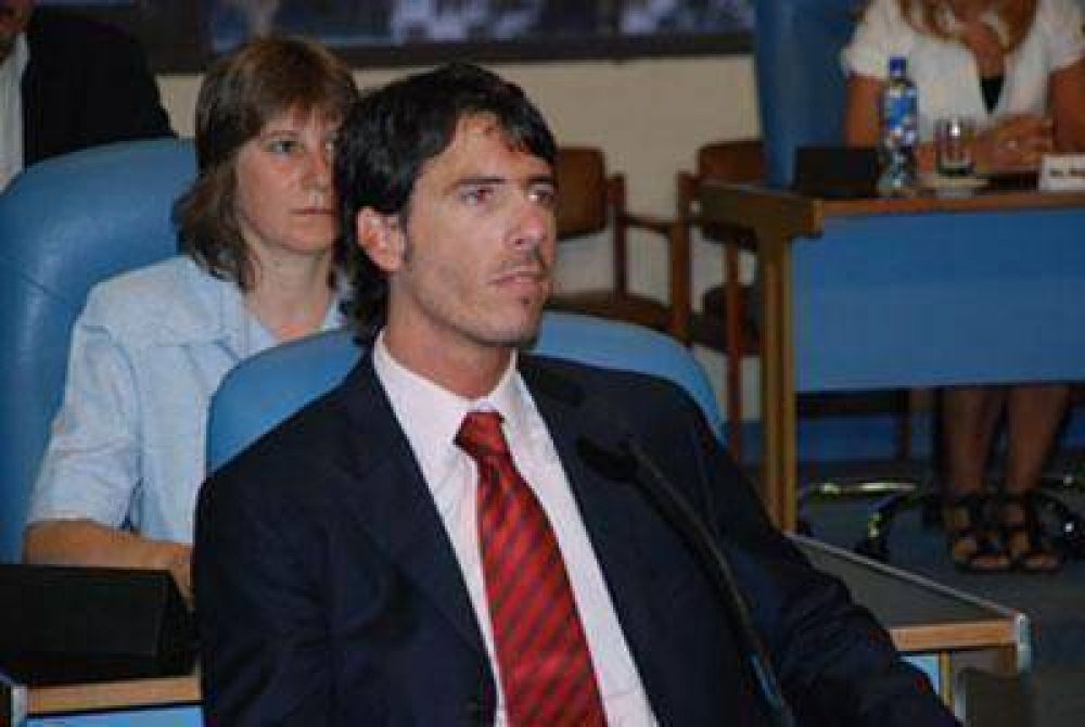 Berhongaray exige la convocatoria de una audiencia p�blica por Medasur