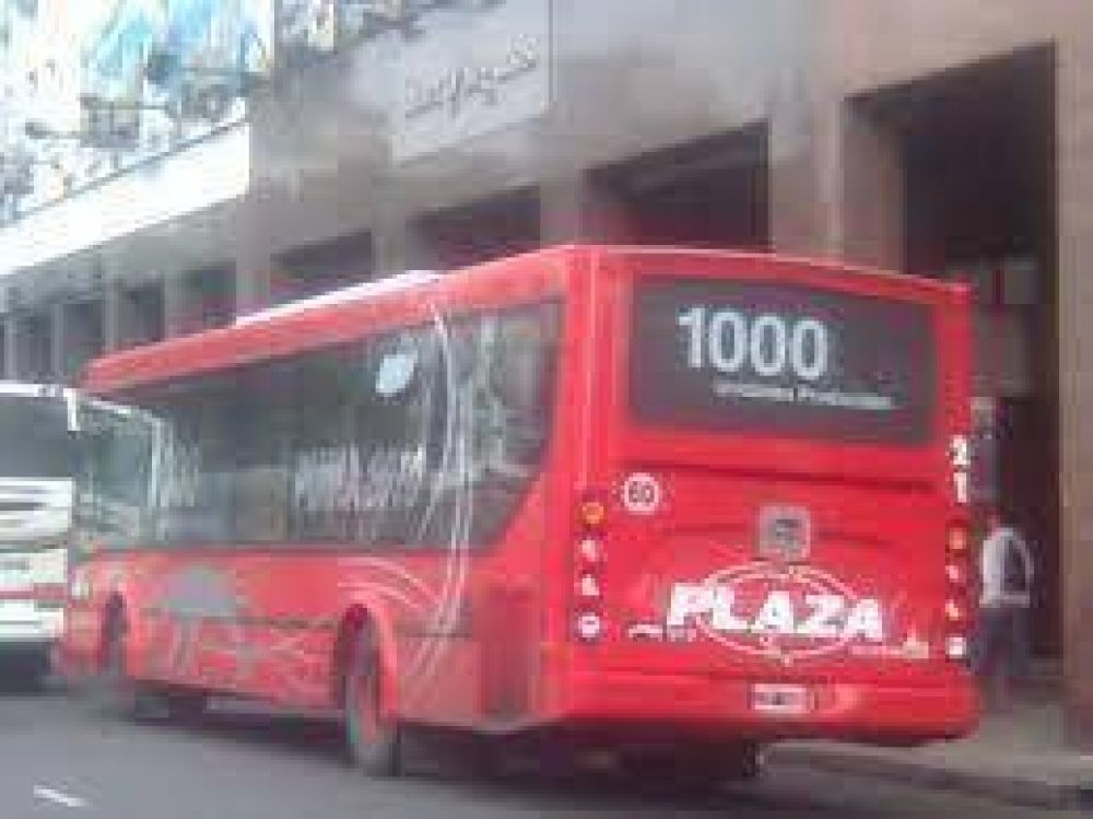 Coletazos de la gesti�n Breitenstein: Plaza podr�a rescindir el contrato y abandonar el servicio 