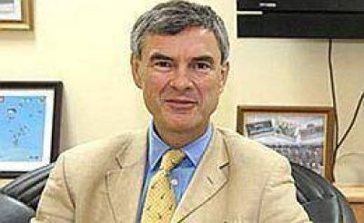 Gobernador de Malvinas consider� un "enorme error" el bloqueo a barcos de las islas