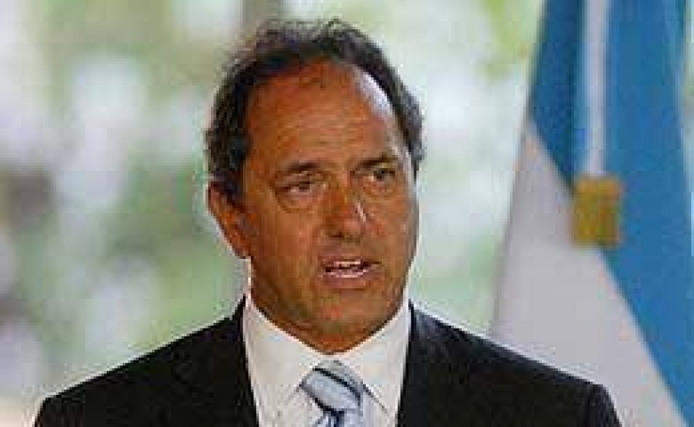 Scioli no descart� que la Polic�a est� involucrada en las amenazas 