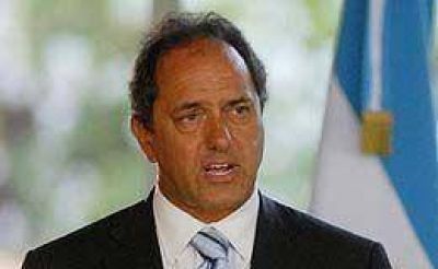 Scioli no descart� que la Polic�a est� involucrada en las amenazas 