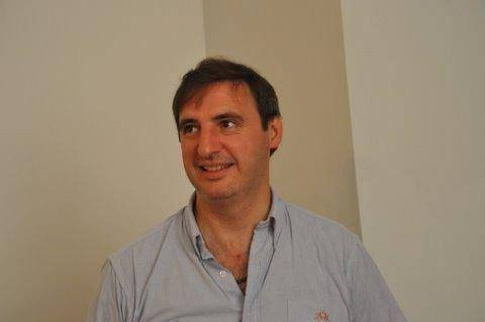 Luciani: �El estacionamiento medido costar� 2 pesos�
