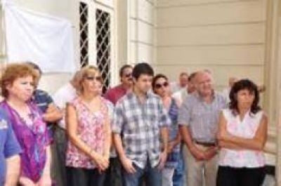 "Venimos a rendir homenaje al mejor Intendente de Trenque Lauquen"