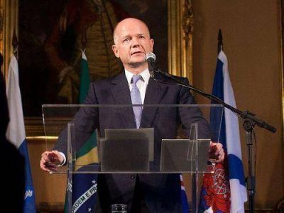 El canciller brit�nico asegur� que la Argentina "intimida" a los kelpers 