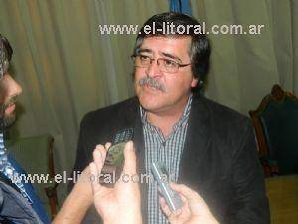 Vaz Torres va a Buenos Aires por el desendeudamiento