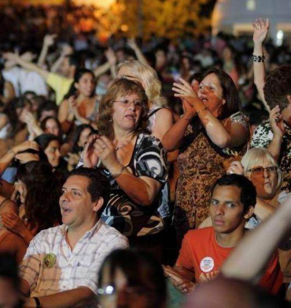 El p�blico eval�o el festival y a Corrientes
