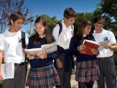 Las cuotas de los colegios privados subir�an m�s del 20%