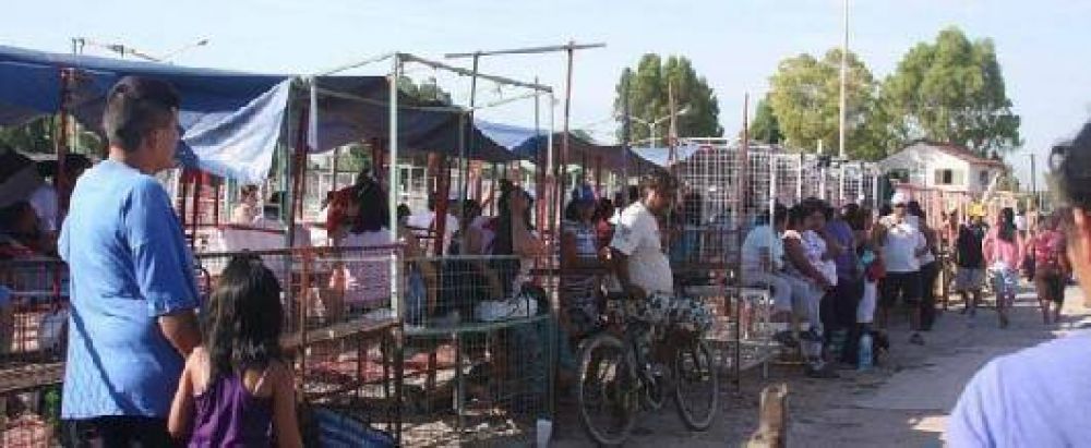 LOMAS DE ZAMORA: Luego del operativo de reubicaci�n los puesteros de la ex Saladita trabajan en un nuevo predio