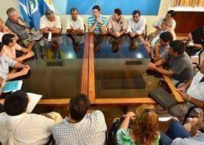 Habilitar�n 700 lotes para viviendas con la CGT
