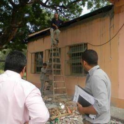 Municipio y Provincia inspeccionan escuelas
