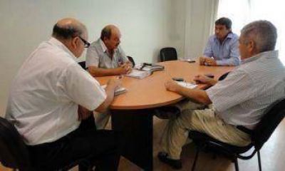 Gobierno y municipio buscan solucionar el problema del basural