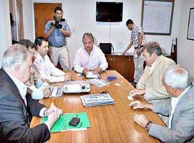 PROMESAS Y M�S PROMESAS... �C�ANDO SE REALIZAR�N?