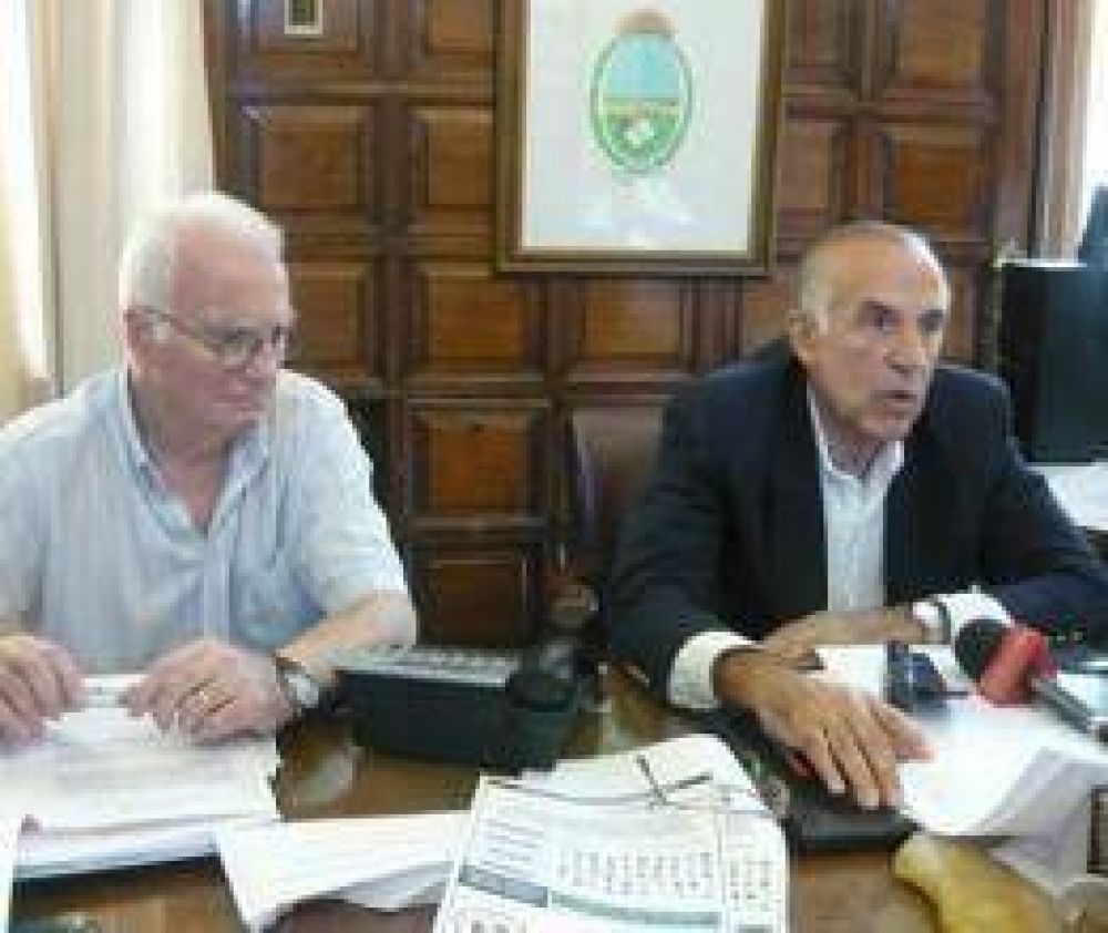 Passaglia habl� de los perros y elabor� una ordenanza
