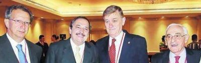 Binner y Alfons�n se muestran juntos, pero no hablan de alianzas