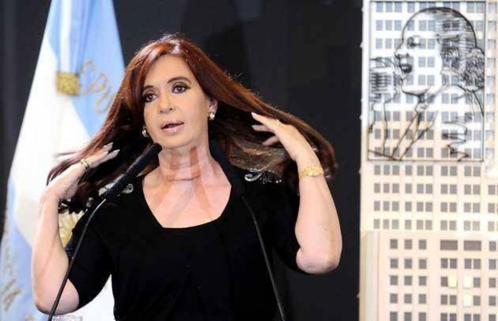 De buen humor, habl� de �milagro� y confes� que llor� cuando supo que no ten�a c�ncer