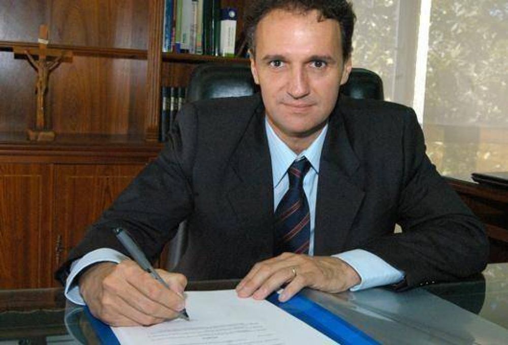 Katopodis cre� una direcci�n de Inversiones