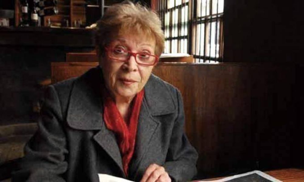 Muri Mabel Manzotti, una dctil seora de la escena nacional