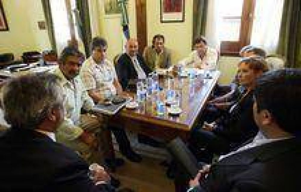 Gobierno evaluar� da�os en la fruticultura para impulsar ayuda