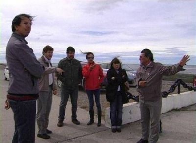 El intendente Gustavo Melella recorri� el monumento a los ca�dos en Malvinas