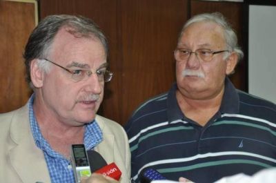 Othar�n habl� de pr�ximas inversiones para el Puerto local
