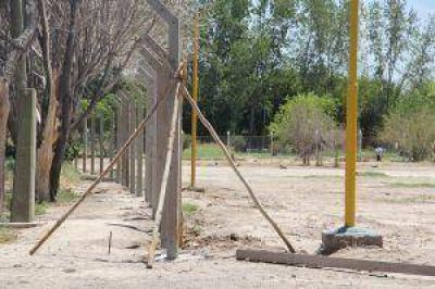 Comenzaron a cercar el predio para la Escuela de M�sica