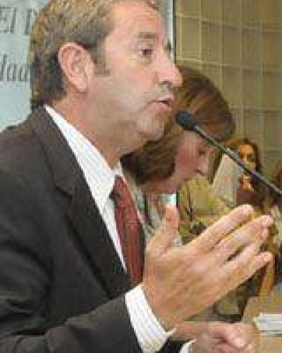 Nuevo desaf�o de Cobos al Gobierno: pidi� suspender retenciones por la sequ�a 