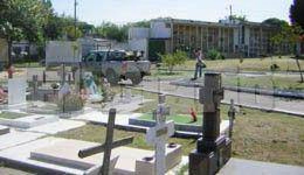 Finalmente, construirn un cementerio para Zelaya y Villa Rosa.