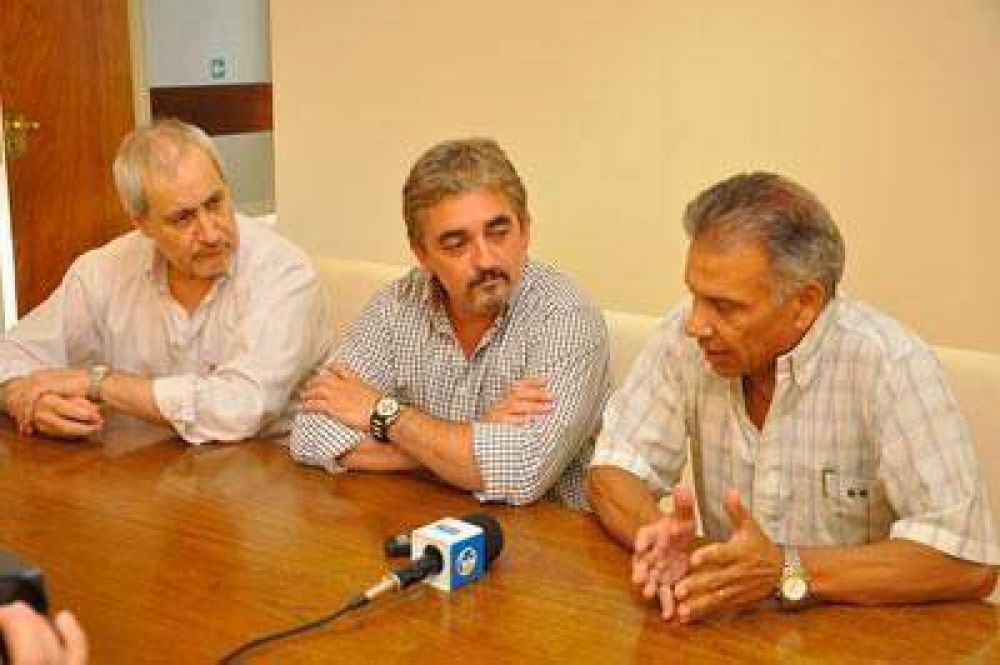 El Gobierno sali� a desmentir al jefe de Terapia Intensiva del Molas