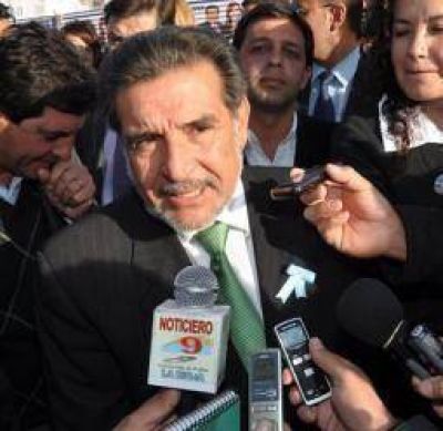 Para Beder, �los riojanos somos como el hijo vago de Naci�n�
